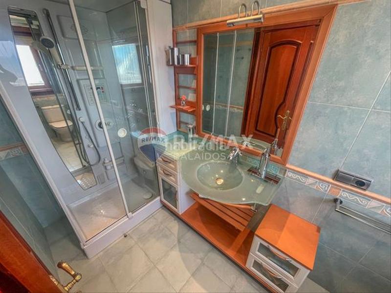 Foto 1b43a608-049c-4f42-9bd1-8486252ae5d3. Dúplex exclusivo duplex con terraza de 200 m2. con vistas al mar en Vigo