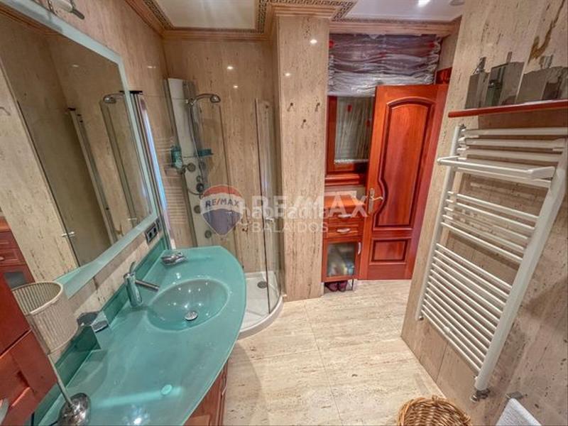 Foto 3b6f1143-0a4c-4d4d-8309-f86ac0b2d2b3. Dúplex exclusivo duplex con terraza de 200 m2. con vistas al mar en Vigo