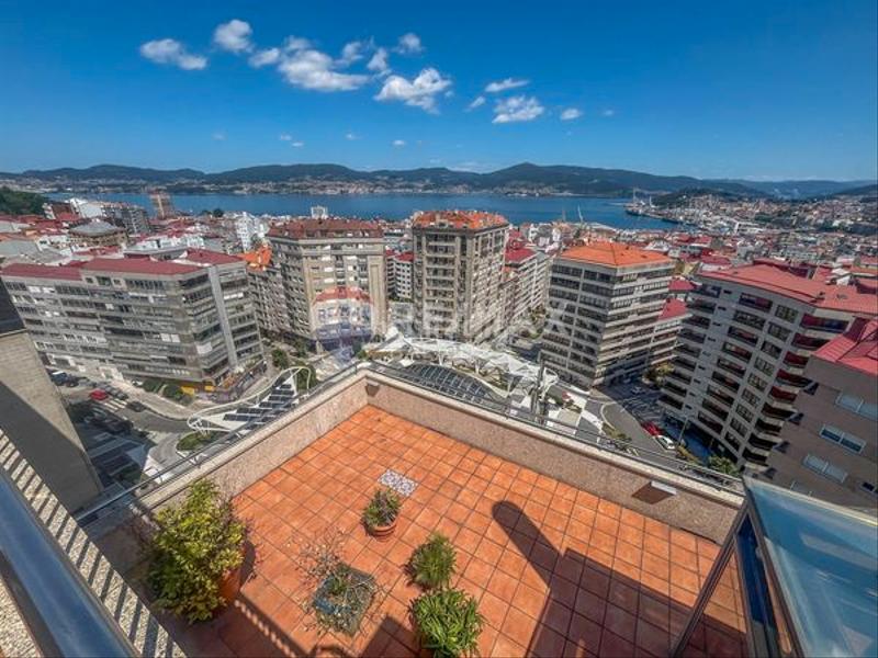 Foto 568f254f-8362-4cc4-810b-58e26d05f740. Dúplex exclusivo duplex con terraza de 200 m2. con vistas al mar en Vigo