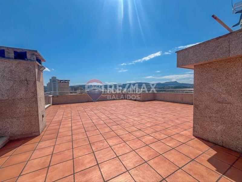Foto c11e114f-9aca-46dd-b209-078668c1a21d. Dúplex exclusivo duplex con terraza de 200 m2. con vistas al mar en Vigo