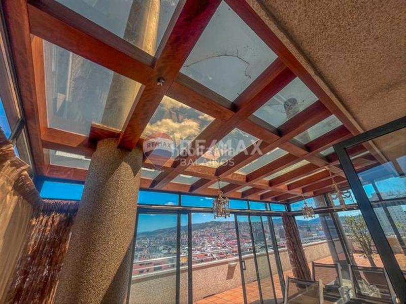 Foto d920d103-96d4-4bd9-93ed-5b5e1b8c6a48. Dúplex exclusivo duplex con terraza de 200 m2. con vistas al mar en Vigo