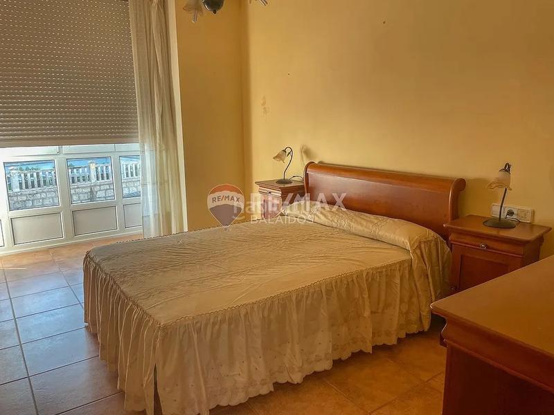 Foto 2efd1f3f-0983-4290-ad76-2cc0180e6ab7. Casa pareada en Sanxenxo pueblo Sanxenxo