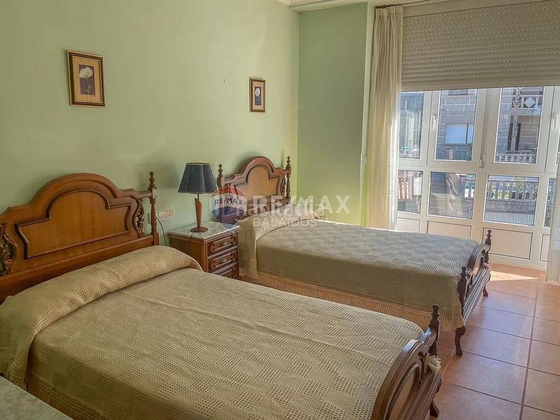 Foto 70d3ce19-ea78-4467-8fe6-795eb30af34a. Casa pareada en Sanxenxo pueblo Sanxenxo