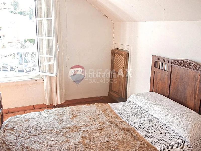 Foto b4004e36-1fe1-4264-b082-ce9a0e9740dc. Casa en Bueu