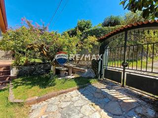 Haus in Covelo (O). Finca de 5500m2. con gran variedad de arboles frutales