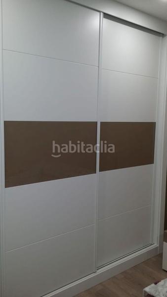 Foto 74a0a6f9-fd8c-48a5-b1c6-408d1b7c1e4a. Pis amb xemeneia calefacció aparcament a Berbés - Peritos Vigo