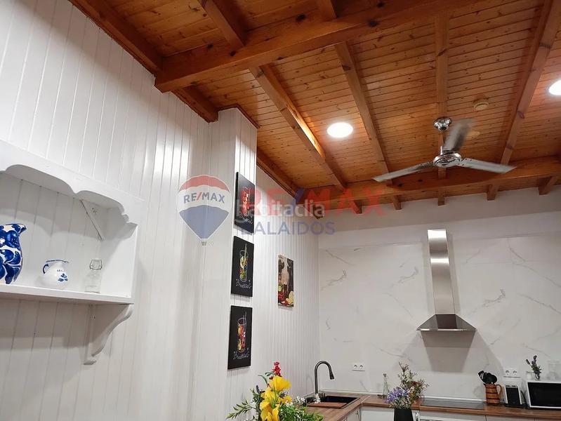 Foto 783f89de-44d7-40c0-a671-136aadc830ef. Piso apartamento turistica + local comercial en Cangas