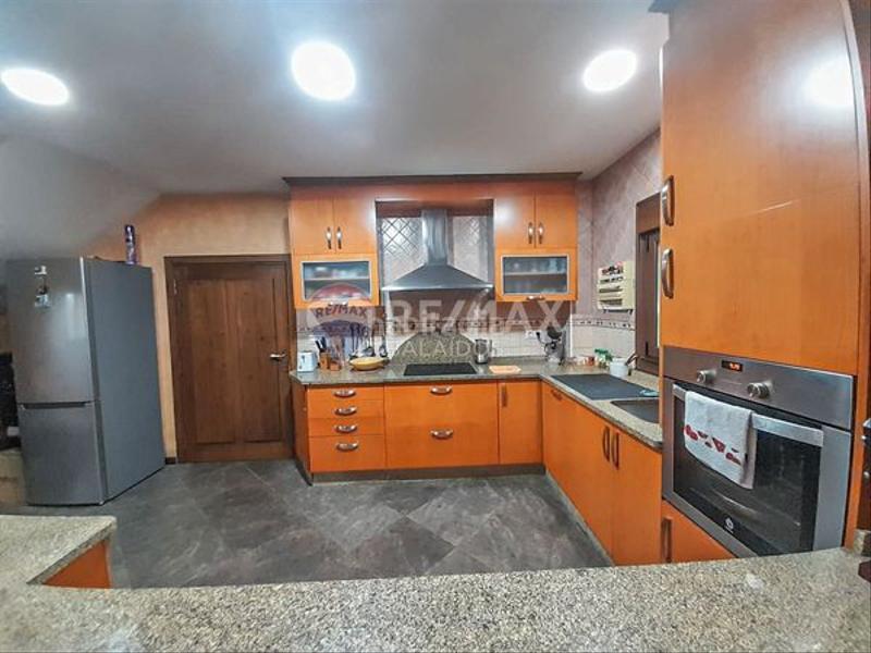 Foto 0baa7ab9-b606-4f9f-afa3-70130a372722. Casa totalmente reformada con buenas calidades en Ponteareas
