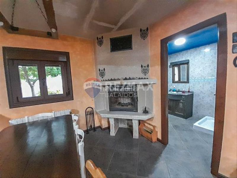 Foto 62497765-64d2-4654-bb2f-04fb61d063ec. Casa totalmente reformada con buenas calidades en Ponteareas