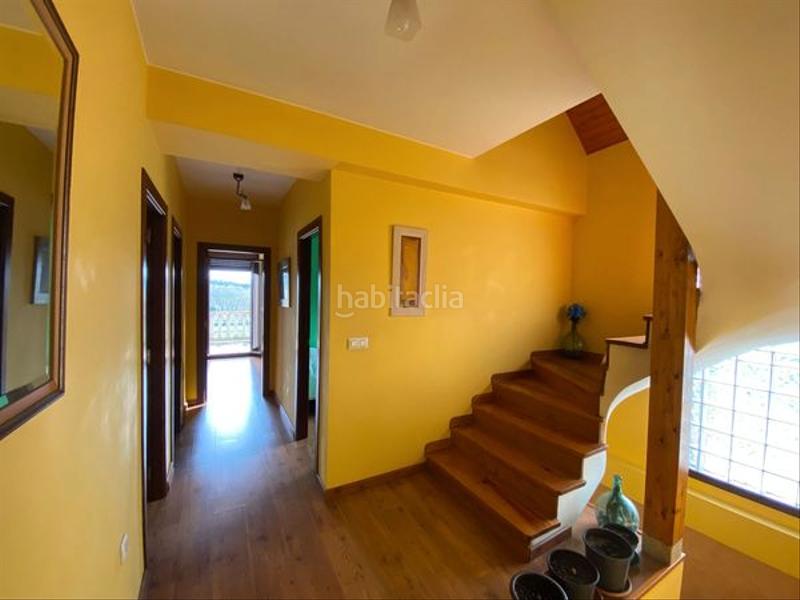 Foto 68bb2f9f-6b00-4f5f-9c56-148287019421. Casa totalmente reformada con buenas calidades en Ponteareas