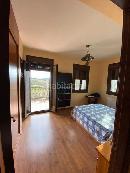 Foto 7c85a83e-6866-4705-b771-20be163f8825. Casa totalmente reformada con buenas calidades en Ponteareas