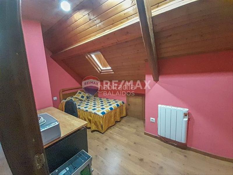 Foto 990eb550-c9ab-4bcd-8494-bf53c1341c63. Casa totalmente reformada con buenas calidades en Ponteareas