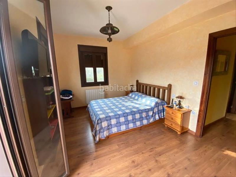 Foto ecc78e15-18e8-46fa-a145-dfbf5f696069. Casa totalmente reformada con buenas calidades en Ponteareas