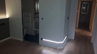 Pis a Rúa do conde de torrecedeira 58. Piso con vistas directas al mar..con todos los servicios a pie d