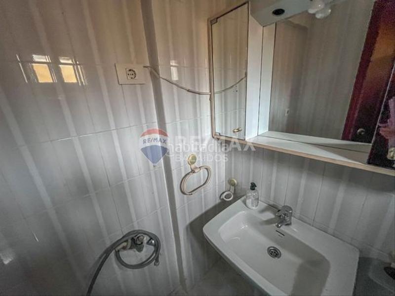 Foto 154532ca-a2ac-4a78-9267-4078c875fe36. Casa adosada en rúa milladas 42 en Lavadores Vigo