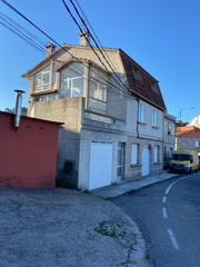 Casa  Rúa dos canteiros. Vivienda + vivienda+local comercial+garaje+terrazas