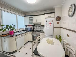 Appartement  Avenida do alcalde portanet 28. Muy cerca del parque de castrelos