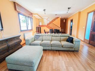 Maison à Tui. Impecable chalet en tui ...muy cerca de vigo