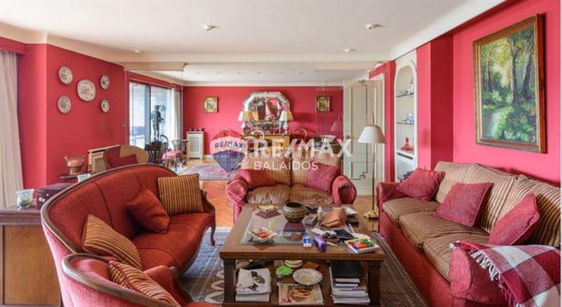 Foto b7a2ee28-5f78-4c71-a5ce-3ae57590f64a. Duplex avec cheminée chauffage parking piscine dans Vigo