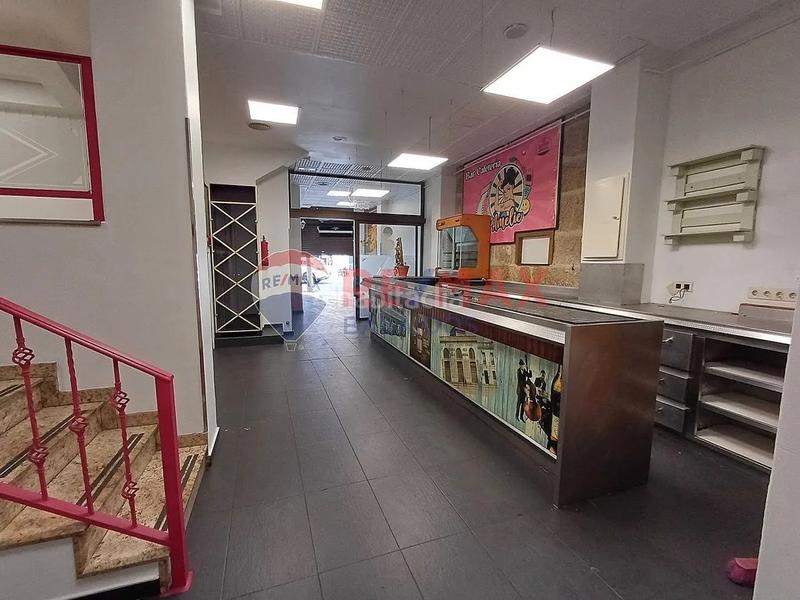 Foto 8e2f0c11-489c-4b10-8f3d-12c578b60ae3. Local comercial a As Travesas - Balaidos Vigo