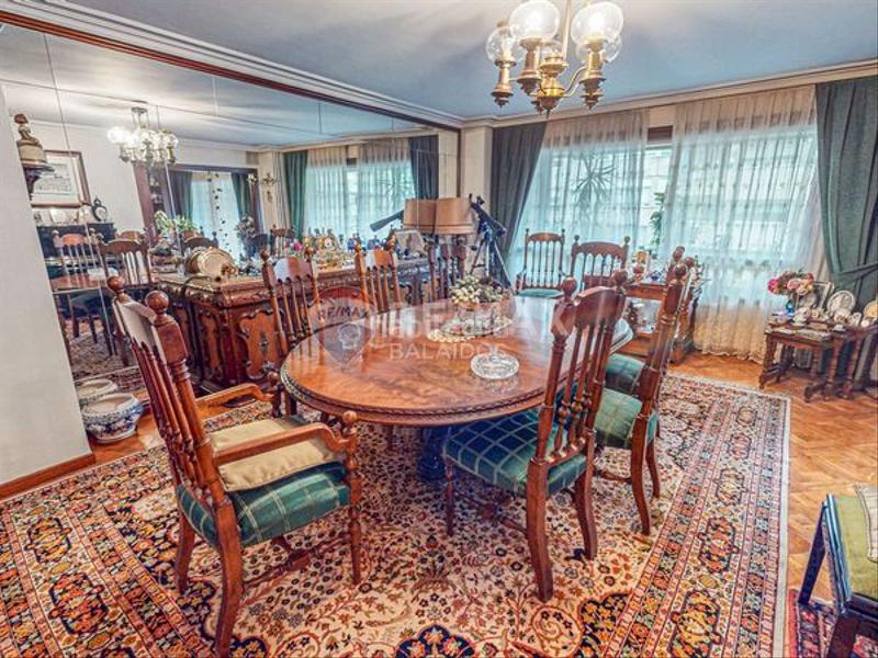 Foto 8a52f91d-f1fd-4786-9b98-e81d407fb18a. Etagenwohnung mit heizung parking in Centro - Areal Vigo