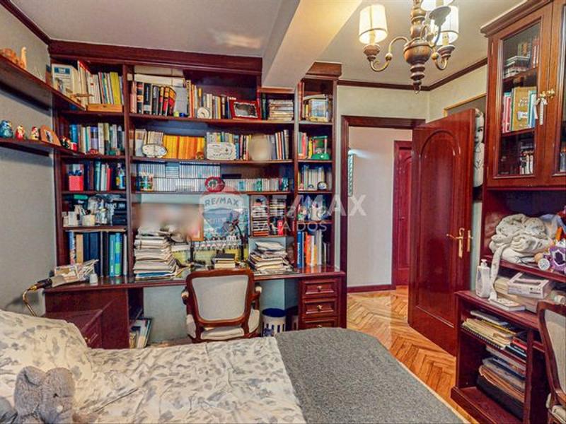 Foto 65f55877-9213-407f-8f33-56104e0cf781. Piso en Centro - Areal Vigo