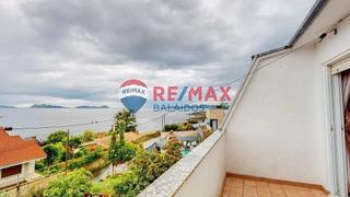 House  Camiño de mide