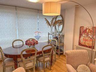 Pis  Rúa do regueiro. Plaza independencia ..totalmente reformado..a metros de la plaza