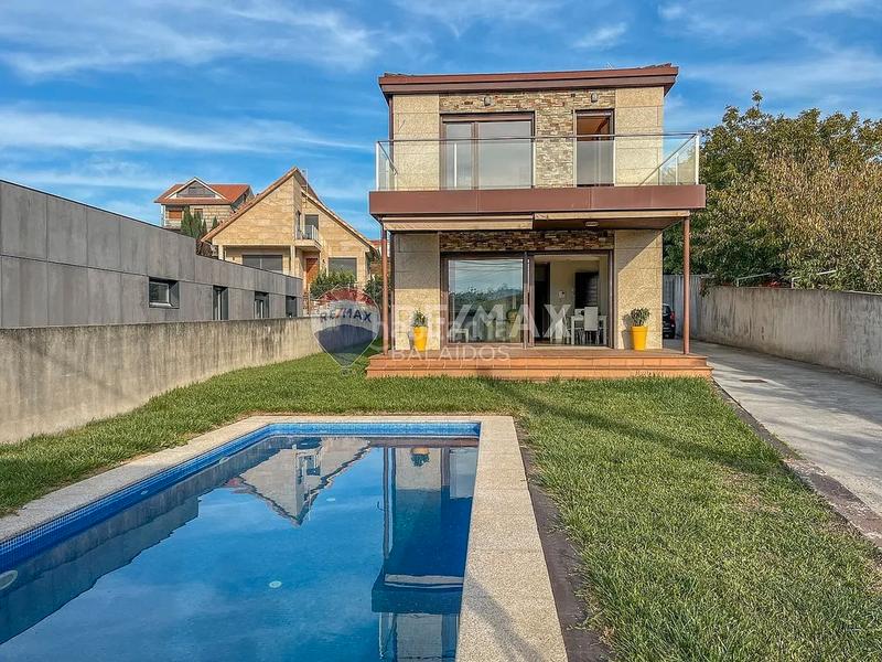 Foto 0b86ed3c-2dbb-46dd-8a6f-4c6355a5e9c7. Chalet with heating parking pool in Valadares - Beade Vigo