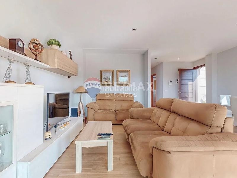 Foto 36f5896a-1e12-4135-8159-6c87a025bf61. Chalet avec chauffage parking piscine dans Valadares - Beade Vigo