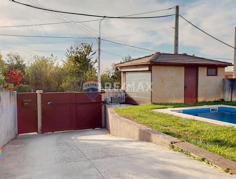 Foto 7d4c02b5-24a4-44a8-9c58-4310c136cce9. Chalet avec chauffage parking piscine dans Valadares - Beade Vigo