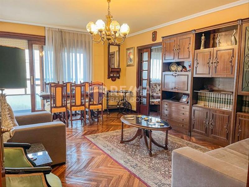 Foto 18b1a9ae-af5a-422e-8571-61c12922163a. Etagenwohnung mit heizung parking in Camelias - Pi y Margall Vigo