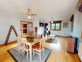 Chalet  Camiño da ameixeira. Impecable chalet en alcabre vigo