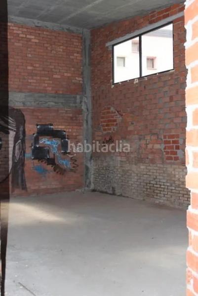 Foto 6ab22e03-dd5c-4775-b24b-abe5004f9330. Local comercial en Camelias - Pi y Margall Vigo