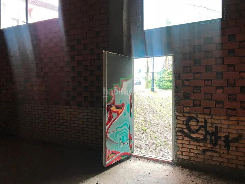 Foto b008c135-27ba-403e-9d78-f8075b5a66ec. Local comercial en Camelias - Pi y Margall Vigo