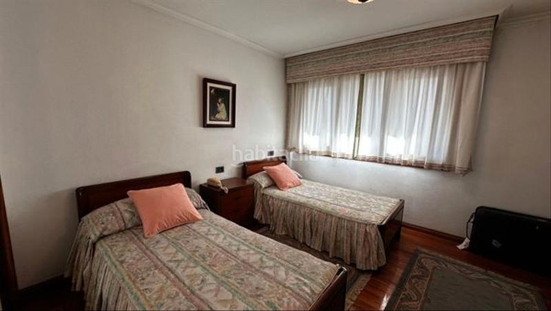 Foto f03ee335-6a33-4318-8c68-cc856d1a0ac4. Appartamento con riscaldamento parcheggio in Plaza de la industria Vigo