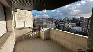 Dúplex  Rúa da coruña