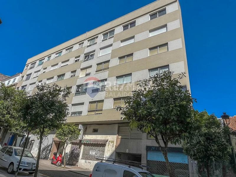 Foto 6320c980-0e08-411a-87a3-346aa6d8a705. Appartement dans rúa tomás a. alonso 21 dans Plaza de la industria Vigo
