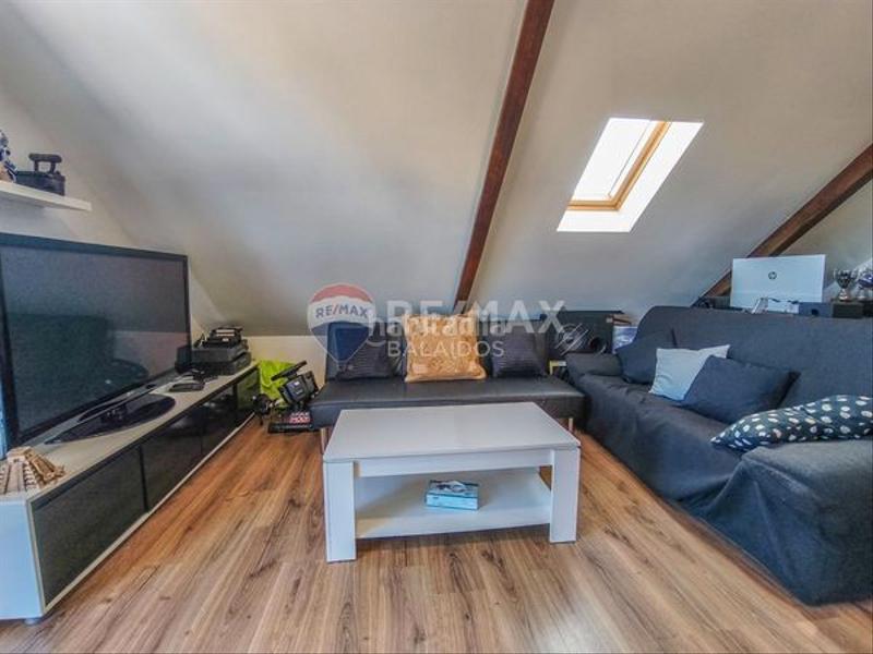 Foto 6cc65f9f-1b99-4b40-8dd1-1e8b1f7f243a. Chalet avec chauffage parking dans Valadares - Beade Vigo