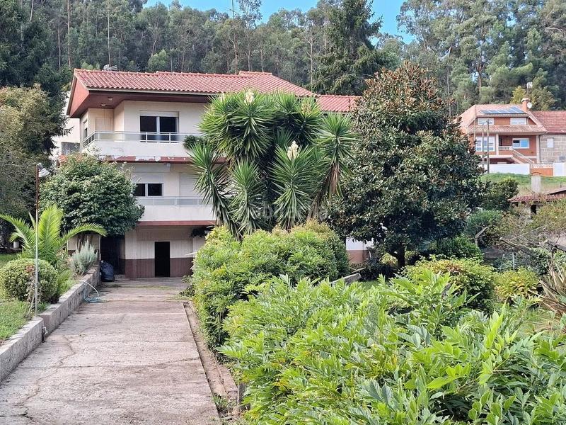 Foto 33c7a436-cd3b-495c-ba30-a7fbdb3a77a6. Chalet con riscaldamento parcheggio in Valadares - Beade Vigo