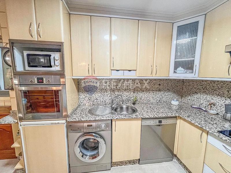 Foto c3168cb4-b3b8-476e-9097-e8ec345edeaa. Appartamento con riscaldamento parcheggio in Plaza España - Corte Inglés Vigo