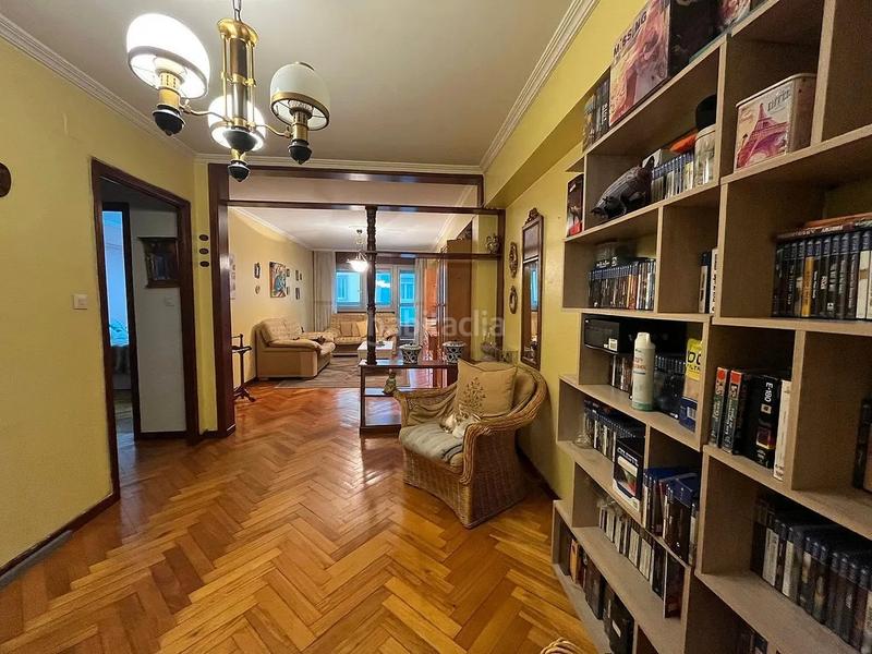 Foto d267ed93-cac6-4c58-b378-f0b3e376911c. Flat with heating parking in Plaza España - Corte Inglés Vigo