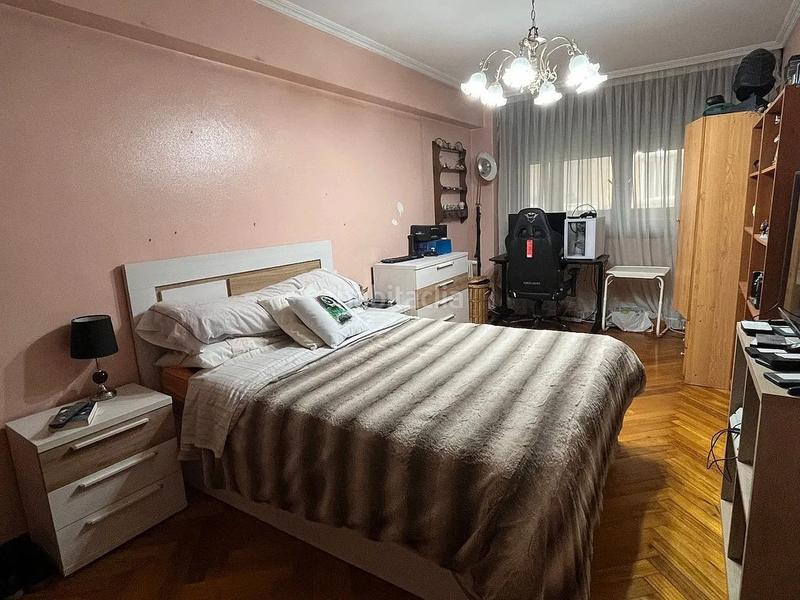 Foto 9dd449e8-9b5f-467b-8f84-a88afd779d7a. Piso en Plaza España - Corte Inglés Vigo