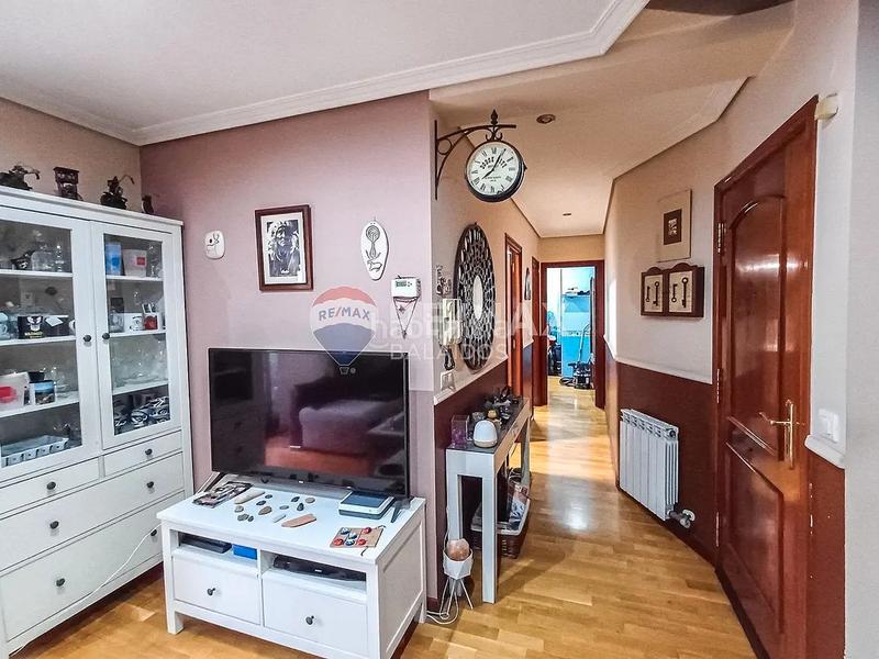 Foto 5a675e8f-2f8d-47d2-82e9-2cdd872e8470. Duplex avec chauffage parking dans Alcabre Vigo