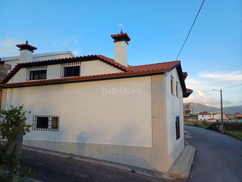 Foto b9725af9-960d-4116-bb1b-aa9690290d26. Casa con riscaldamento parcheggio in Guarda (A)