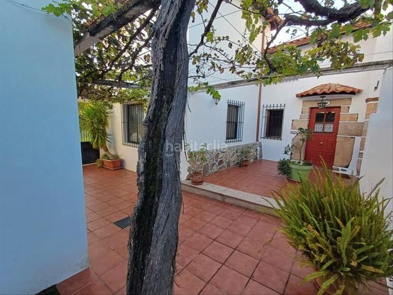 Foto fe5c1afc-7c51-4c79-956b-7d21a93198a3. Casa con riscaldamento parcheggio in Guarda (A)