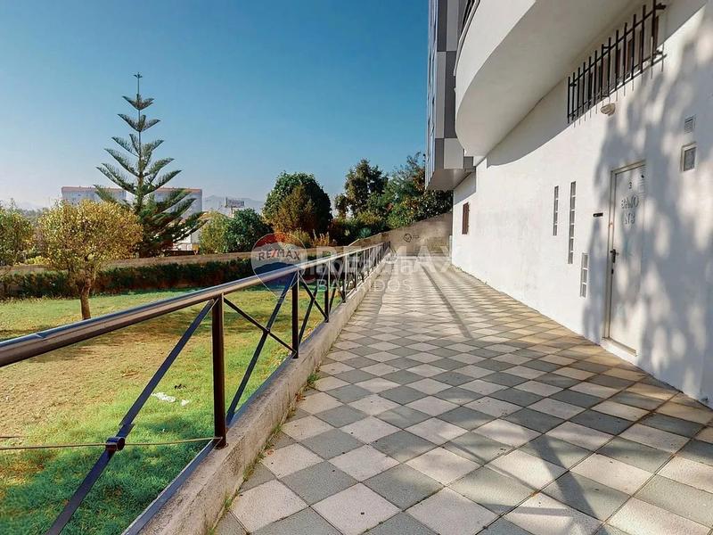 Foto b52f7d69-cf1f-4d15-854f-0538e2ded03a. Business premise with heating in Comesaña - Matamá Vigo