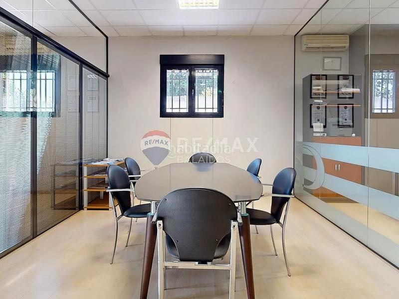 Foto 4731edf5-edf5-4dde-a664-59ec2bdfc49e. Local comercial en Comesaña - Matamá Vigo