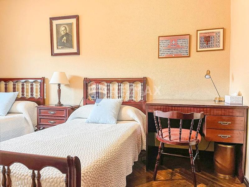 Foto a2cffbcf-8c1c-403a-a054-1cf051d36e47. Appartamento con riscaldamento parcheggio in Camelias - Pi y Margall Vigo