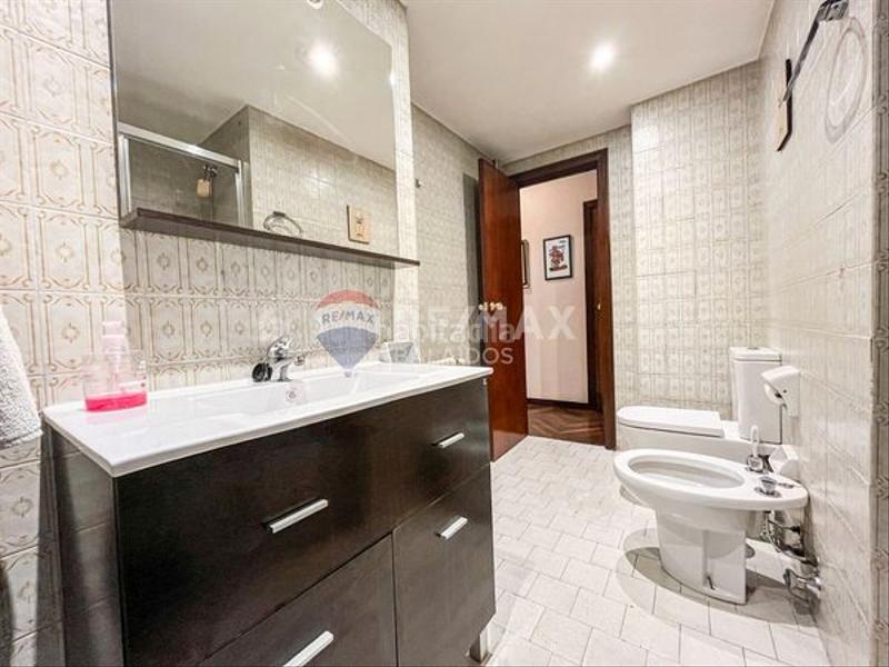 Foto 6de1e15a-6a5c-4fad-bb2c-f7a438112a83. Appartement avec chauffage parking dans Camelias - Pi y Margall Vigo